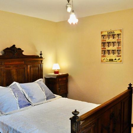 Bed and Breakfast Chez Lucien Trebas Экстерьер фото