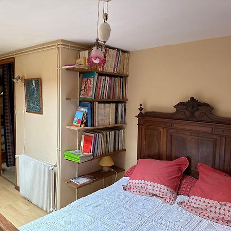 Bed and Breakfast Chez Lucien Trebas Экстерьер фото